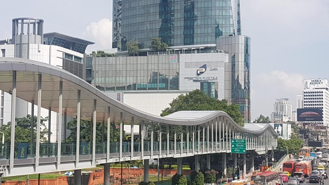 Interchange Tower Serviced Apartment - Sha Extra Plus Bangkok Exterior photo